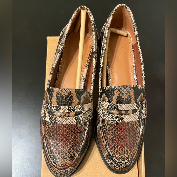 ASOS Faux Snake Loafers, 7 - Picture 3 of 7